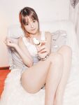 極品網紅美少女嫩妹草莓味的奈奈兔罕露臉高價24套-NO.015 第3季 Vol.01 茶藝課-抹茶味 [67P+1V]