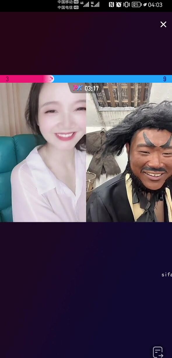 最新《瘋狂抖音》外篇之《抖音擦邊3》顏值主播直播各顯神通 閃現 走光露點 刷邊PK (77)